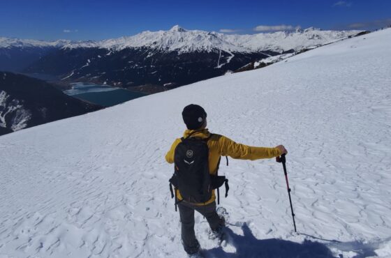 snowshoe hike tour&nbsp;